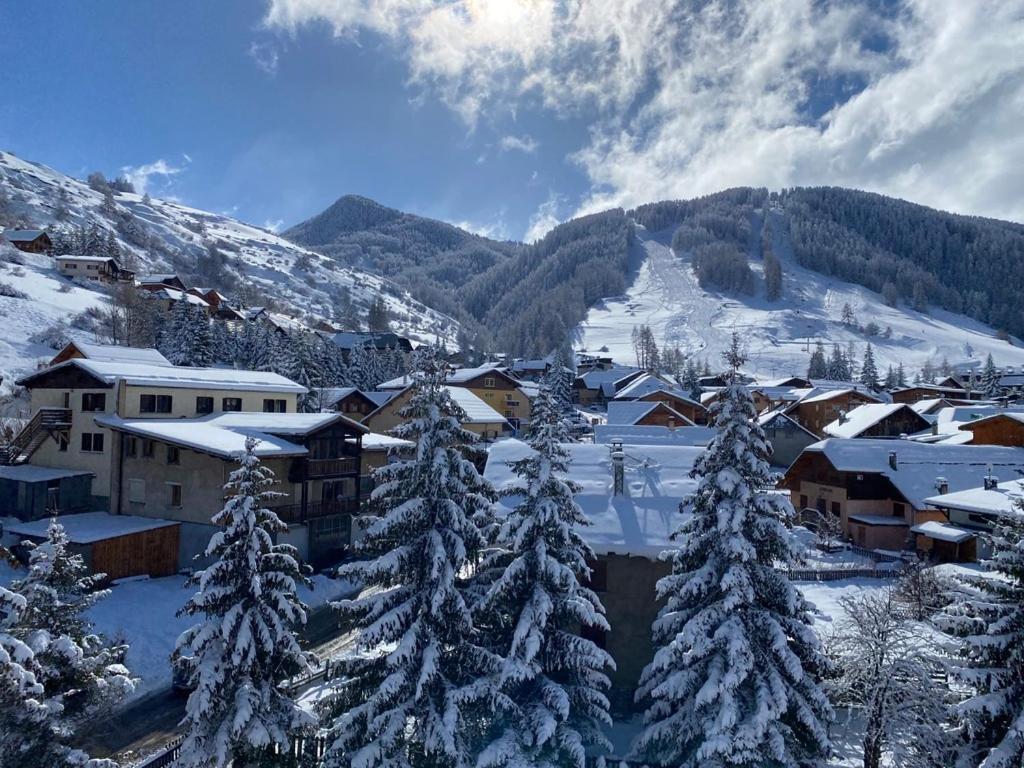 Hotel 16 | 150 Montagne & Spa Nuxe Vars  Εξωτερικό φωτογραφία